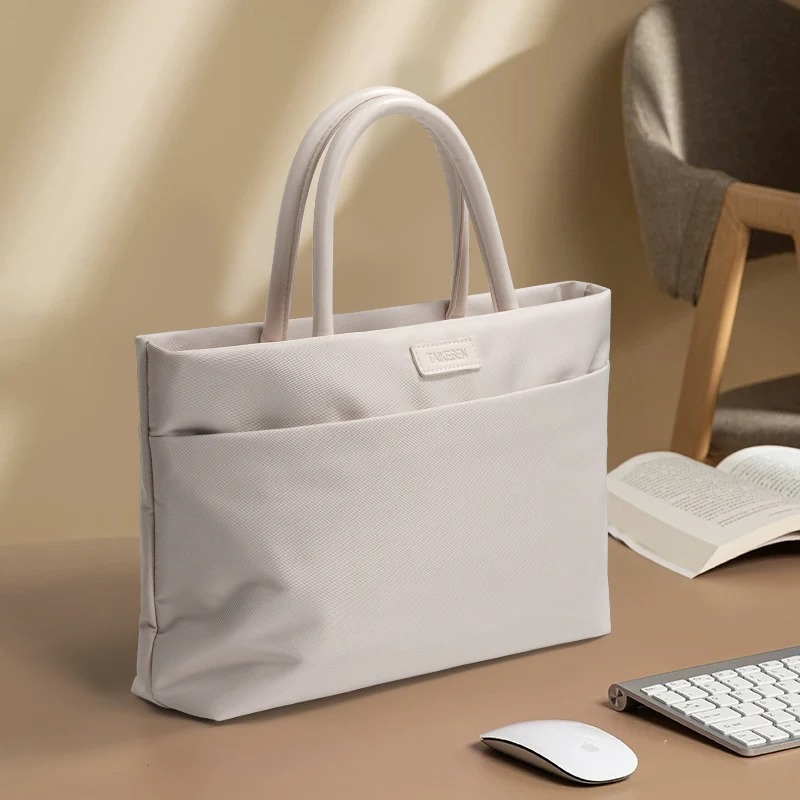 Laptop Accessories Women - Lightweight Waterproof Large Capacity Ladies Laptop